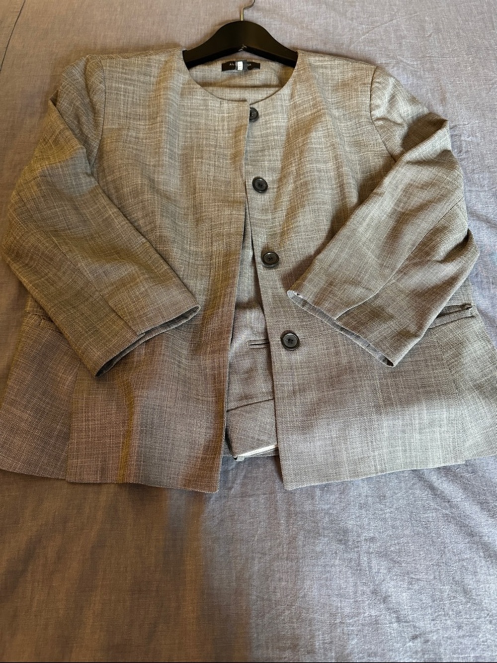 Ann Taylor Collarless Gray Textured Button Blazer with Matching Slacks (suit)